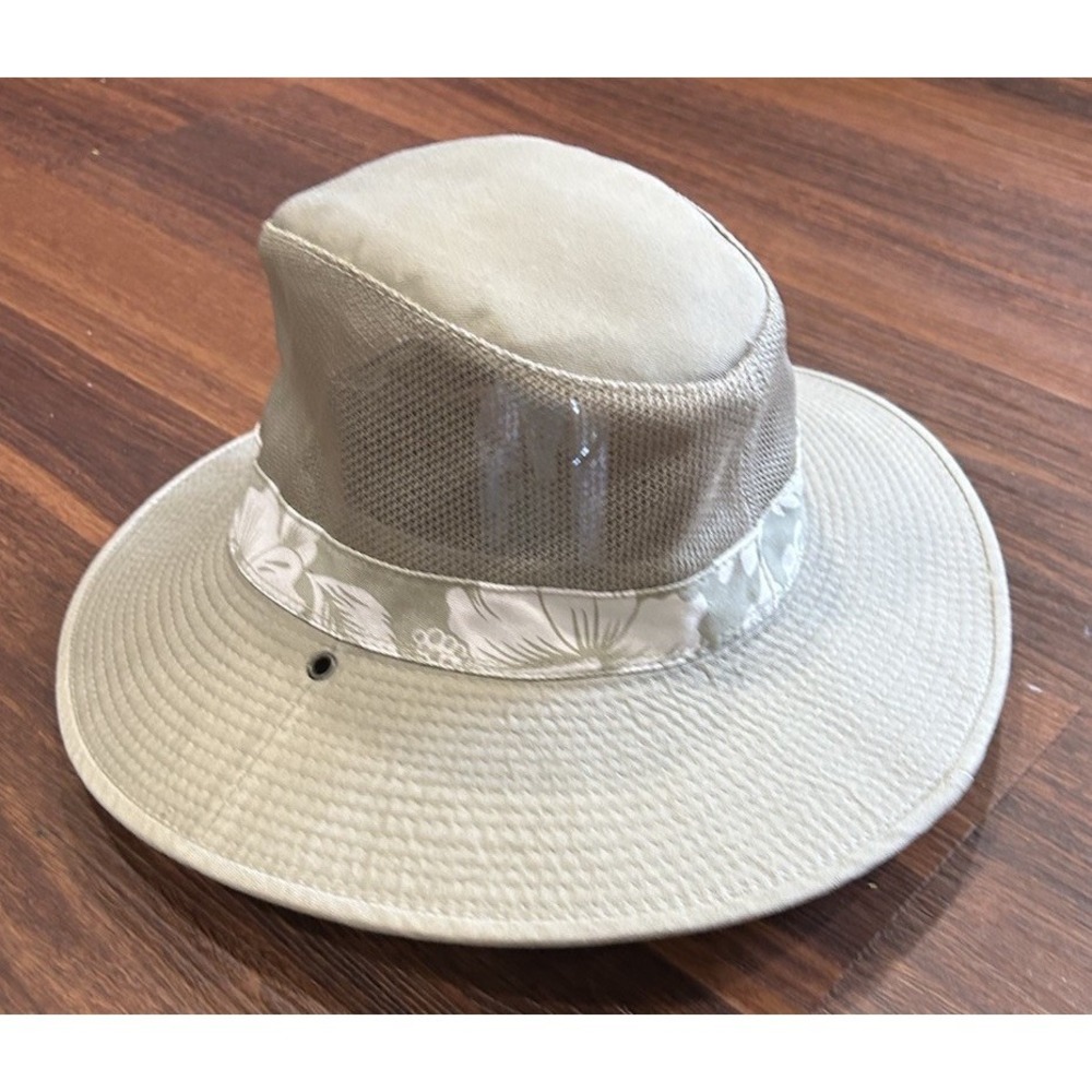 J‎ Hats Vented Bucket Cap Medium